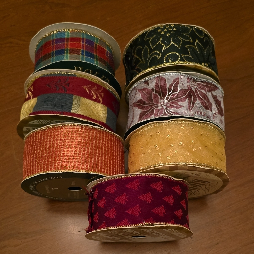 Variety Accessories, Inc. - Lot of 7 Rolls of 2 in. Christmas Ribbon - EUC